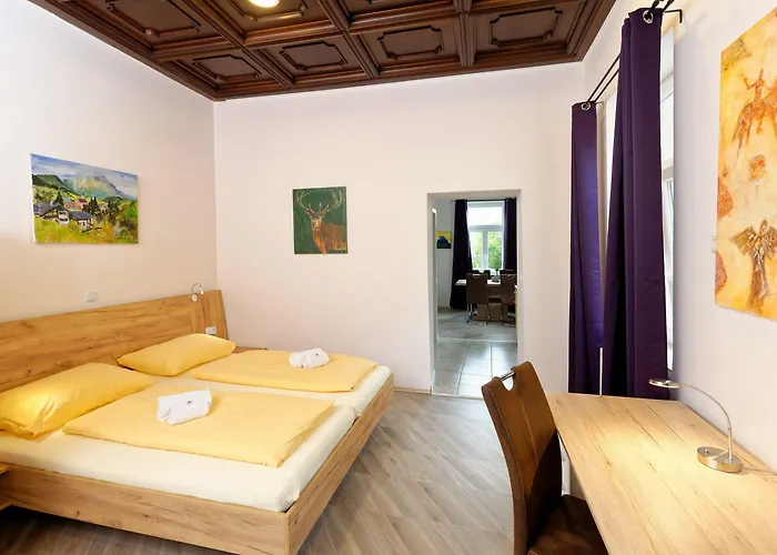 s Villa Luna